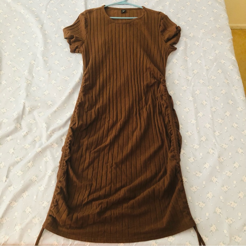 Side Drawstring Rib Knit Bodycon Dress - Picture 2 of 3